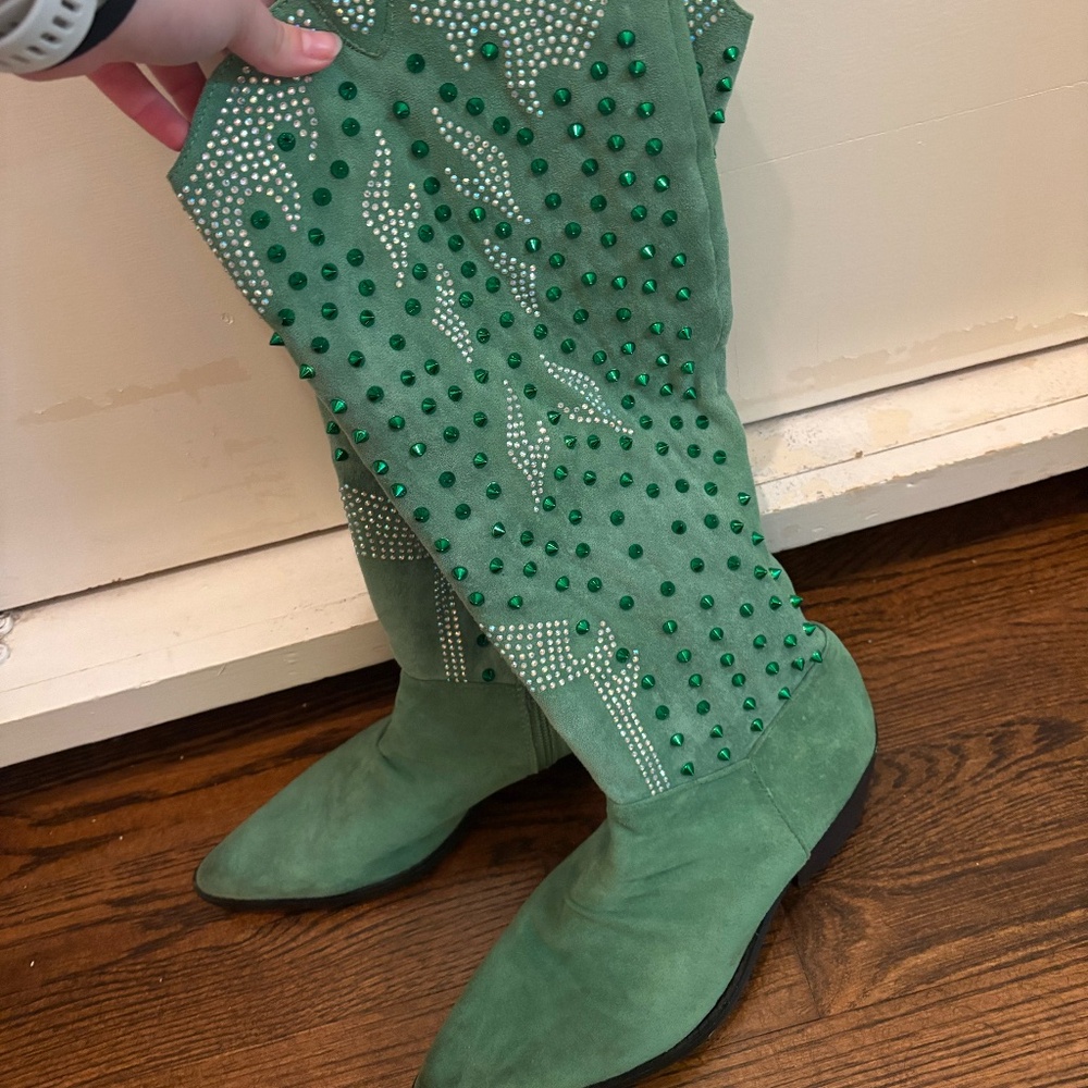 GREEN glitter cowgirl boots //Nasty Gal womens size 7